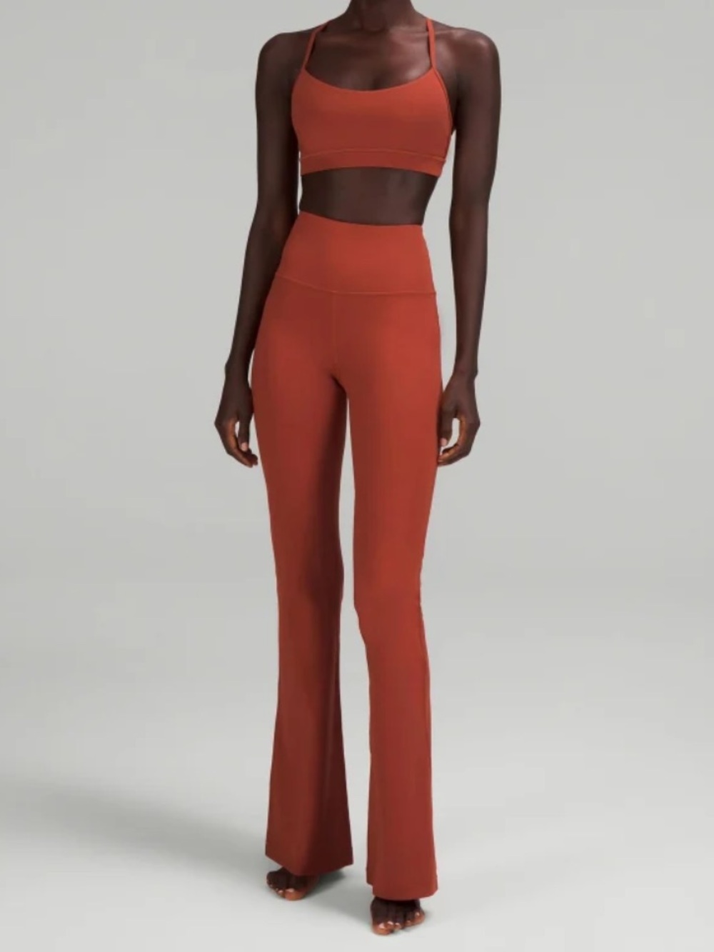 Lululemon Groove SHR Flare Pant in Cayenne size 6 32.5”